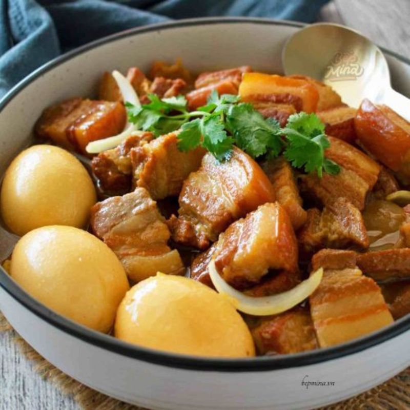 tet203 Thịt kho hột vịt đậm đà, thơm ngon