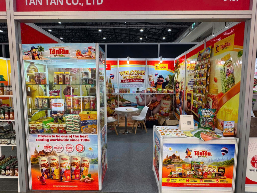 Gian hàng giới thiệu sản phẩm của Tân Tân tại THAIFEX Anuga Asia 2026